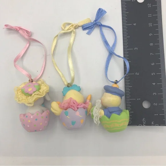 Avon Easter Ornaments Lot of 3 Vintage - Picture 6 of 7